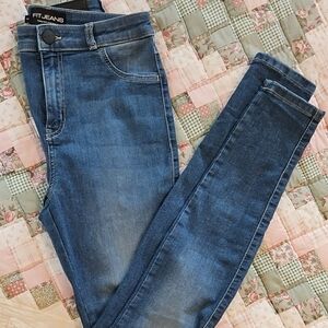 FITJEANS Women's Classic Blue Jeans